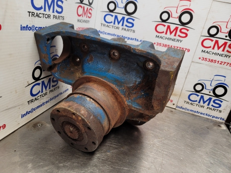 Ford 10 S 7610, 5610, 7810 Front Axle Carraro Differential Unit Car65598, 18670 - Sprednja os: slika 3 Ford 10 S 7610, 5610, 7810 Front Axle Carraro Differential Unit Car65598, 18670 - Sprednja os: slika 3