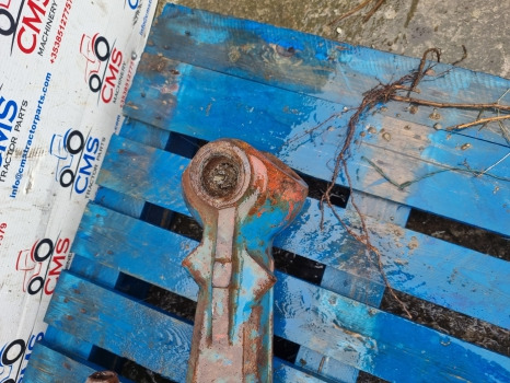 Ford 10 S Front Carraro 709/19s2 Front Axle Beam Housing 18738 Car121002 - Sprednja os: slika 5 Ford 10 S Front Carraro 709/19s2 Front Axle Beam Housing 18738 Car121002 - Sprednja os: slika 5