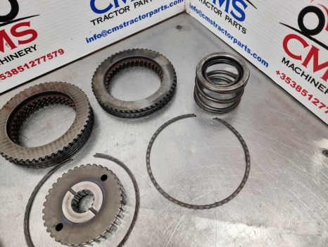 Ford 4630, 30 Series, Clutch Plate, Disc And Hub 86604372, K3660623692 - Sklopka in deli: slika 5 Ford 4630, 30 Series, Clutch Plate, Disc And Hub 86604372, K3660623692 - Sklopka in deli: slika 5