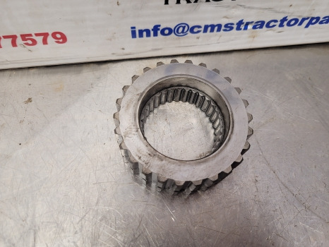 Ford 5110, 7610, 7910 10 Series Transmission Gear 26t E1nn7z012aa, 83931451 - Transmission: slika 2 Ford 5110, 7610, 7910 10 Series Transmission Gear 26t E1nn7z012aa, 83931451 - Transmission: slika 2