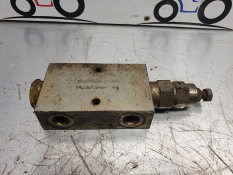 Ford 555 Hydraulic Check Valve 81873170 , Sauer-sundstrand Rpl06/c5-unf 495 - Hidravlični ventil za Traktor: slika 1 Ford 555 Hydraulic Check Valve 81873170 , Sauer-sundstrand Rpl06/c5-unf 495 - Hidravlični ventil za Traktor: slika 1