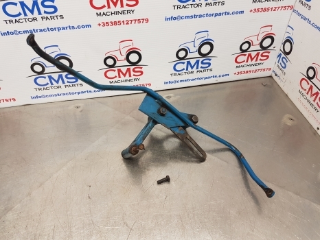 Ford 6610, 6410 Alternator Bracket E4nn10039aa, 83949802, D8nn8n096aa - Alternator za Traktor: slika 1 Ford 6610, 6410 Alternator Bracket E4nn10039aa, 83949802, D8nn8n096aa - Alternator za Traktor: slika 1
