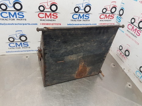 Ford 7840, 8240, 8340, 6640 Battery Tray Assy F0nn10n655ab11b, F0nn10723de11m - Vzmetenje kabine: slika 3 Ford 7840, 8240, 8340, 6640 Battery Tray Assy F0nn10n655ab11b, F0nn10723de11m - Vzmetenje kabine: slika 3