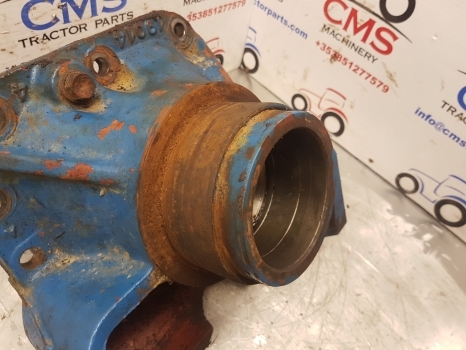 Ford 7840, 8240, 8340 Front Axle Differential Housing 19014, Car125184, 81863006 - Diferencialni menjalnik za Traktor: slika 5 Ford 7840, 8240, 8340 Front Axle Differential Housing 19014, Car125184, 81863006 - Diferencialni menjalnik za Traktor: slika 5