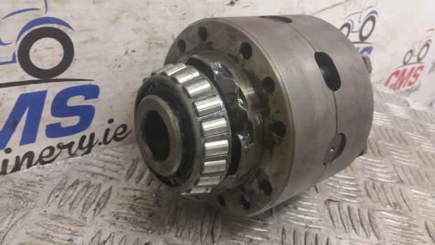 Ford 8340, 10, 40, Lb, Tlb Front Axle Differential Box Assy 9968055, 85827068 - Diferencialni menjalnik za Traktor: slika 4 Ford 8340, 10, 40, Lb, Tlb Front Axle Differential Box Assy 9968055, 85827068 - Diferencialni menjalnik za Traktor: slika 4
