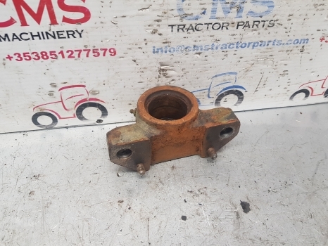 Ford New Holland Fiat 90-90 Front Axle Suspension Bracket 5140451, 5140452 - Vzmetenje za Traktor: slika 1 Ford New Holland Fiat 90-90 Front Axle Suspension Bracket 5140451, 5140452 - Vzmetenje za Traktor: slika 1