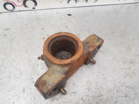 Ford New Holland Fiat 90-90 Front Axle Suspension Bracket 5140451, 5140452 - Vzmetenje za Traktor: slika 5 Ford New Holland Fiat 90-90 Front Axle Suspension Bracket 5140451, 5140452 - Vzmetenje za Traktor: slika 5