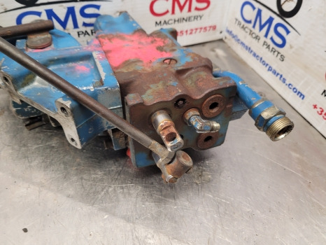 Ford New Holland Ts, 60, 10, 30, Tw, 40 Hydraulic Spool Valve Assy E9nnb950bb - Hidravlika: slika 3 Ford New Holland Ts, 60, 10, 30, Tw, 40 Hydraulic Spool Valve Assy E9nnb950bb - Hidravlika: slika 3
