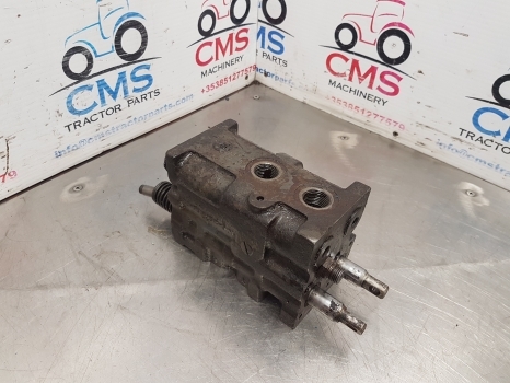 Ford Ts115, 10, Tw Tw15 Hydraulic Spool Valve Body Double E9nnb950bb , 81864873 - Hidravlični ventil za Traktor: slika 3 Ford Ts115, 10, Tw Tw15 Hydraulic Spool Valve Body Double E9nnb950bb , 81864873 - Hidravlični ventil za Traktor: slika 3