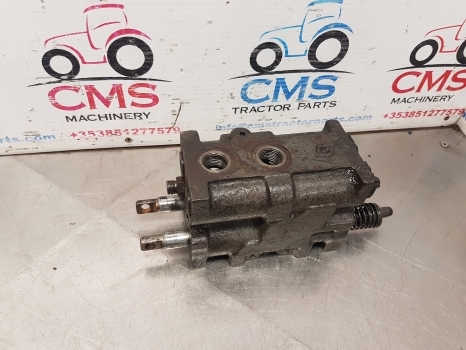Ford Ts115, 10, Tw Tw15 Hydraulic Spool Valve Body Double E9nnb950bb , 81864873 - Hidravlični ventil za Traktor: slika 1 Ford Ts115, 10, Tw Tw15 Hydraulic Spool Valve Body Double E9nnb950bb , 81864873 - Hidravlični ventil za Traktor: slika 1