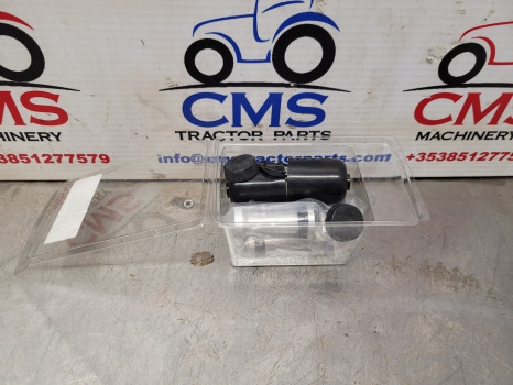 Ford Tw, 700, 600 S Tw5, Tw20, Tw30 Brake Master Cylinder Repair Kit C7nn2004a - Zavorni deli za Kmetijski stroj: slika 1 Ford Tw, 700, 600 S Tw5, Tw20, Tw30 Brake Master Cylinder Repair Kit C7nn2004a - Zavorni deli za Kmetijski stroj: slika 1