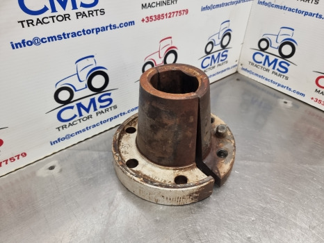 Ford Tw15, Tw10, Tw20, Wheel Wedges Pair Welded D6nn1n035a, D9nn1n036aa - Platišče za Traktor: slika 2 Ford Tw15, Tw10, Tw20, Wheel Wedges Pair Welded D6nn1n035a, D9nn1n036aa - Platišče za Traktor: slika 2
