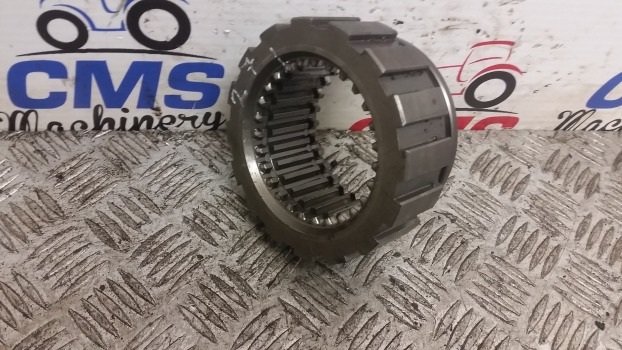 Ford Tw5 - Tw35, 8530 - 8730, Tw, 30 Series Coupling Sliding Gear E2nn7106ba - Transmission: slika 4 Ford Tw5 - Tw35, 8530 - 8730, Tw, 30 Series Coupling Sliding Gear E2nn7106ba - Transmission: slika 4