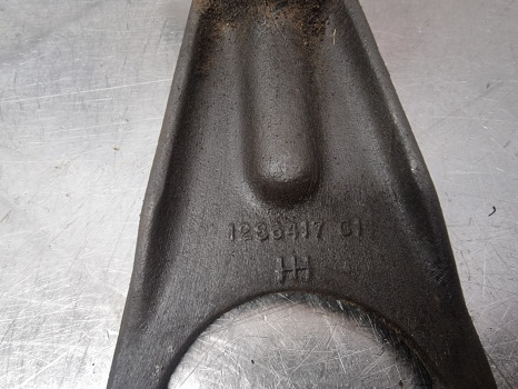 International Case 885, 85 Series, Transmission Fork Front 1537571c1, 1286428c1 - Transmission: slika 2 International Case 885, 85 Series, Transmission Fork Front 1537571c1, 1286428c1 - Transmission: slika 2