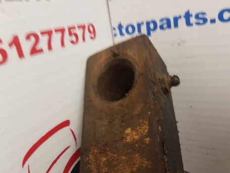 Jcb 2cx Front Axle Track Rod Bar 448/22000 - Vezni drog za Bager nakladalec: slika 3 Jcb 2cx Front Axle Track Rod Bar 448/22000 - Vezni drog za Bager nakladalec: slika 3