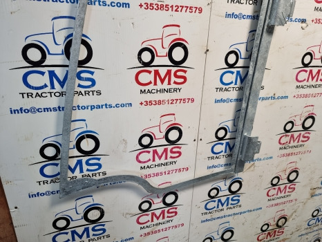 Jcb 515-40 Cab Door Windows Frame Galvanized 332/v1439 - Vrata in deli: slika 3 Jcb 515-40 Cab Door Windows Frame Galvanized 332/v1439 - Vrata in deli: slika 3