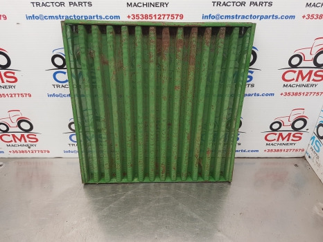 John Deere 1830, 2030, 2130, 2440, 2640 Side Grille, Grill Panel Ar72950 - Rešetka: slika 1 John Deere 1830, 2030, 2130, 2440, 2640 Side Grille, Grill Panel Ar72950 - Rešetka: slika 1