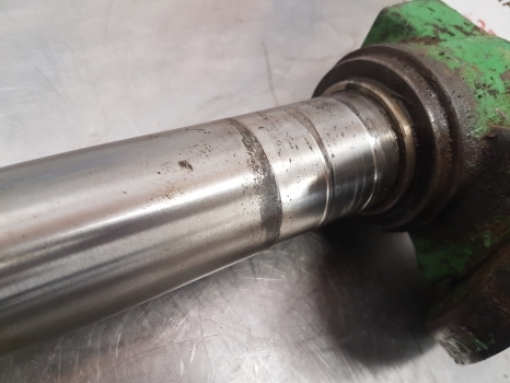 John Deere 1950, 1840, 2130, 2140, 2250, Spindle Rh And Lh Al28222 - Krmarjenje za Traktor: slika 4 John Deere 1950, 1840, 2130, 2140, 2250, Spindle Rh And Lh Al28222 - Krmarjenje za Traktor: slika 4