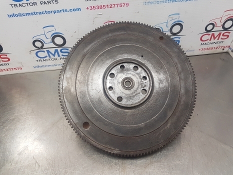John Deere 3350, 2130, 2135, 2355 40, 50 And 55 Series Flywheel Re18678 - Vztrajnik za Traktor: slika 1 John Deere 3350, 2130, 2135, 2355 40, 50 And 55 Series Flywheel Re18678 - Vztrajnik za Traktor: slika 1