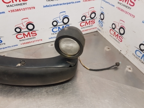John Deere 6115, 6110m, 6m Series Turn Signal Lights Support L218833 - Smernik za Traktor: slika 2 John Deere 6115, 6110m, 6m Series Turn Signal Lights Support L218833 - Smernik za Traktor: slika 2