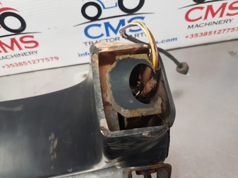 John Deere 6115, 6110m, 6m Series Turn Signal Lights Support L218833 - Smernik za Traktor: slika 5 John Deere 6115, 6110m, 6m Series Turn Signal Lights Support L218833 - Smernik za Traktor: slika 5