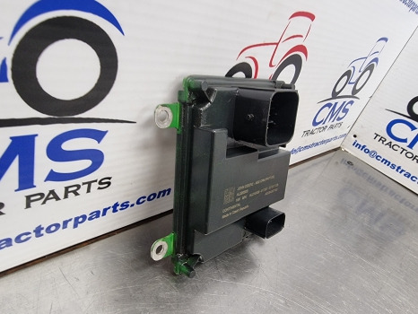 John Deere 6145r, 6r Series, Ecu Multi Functional Controller Al220303, Al215329 - ECU: slika 2 John Deere 6145r, 6r Series, Ecu Multi Functional Controller Al220303, Al215329 - ECU: slika 2