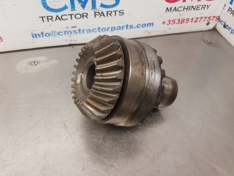 John Deere 6200, 6300, 6400, 6500, 6506 Hydraulic Pump Drive Shaft L78236 Z24 - Hidravlična črpalka za Traktor: slika 1 John Deere 6200, 6300, 6400, 6500, 6506 Hydraulic Pump Drive Shaft L78236 Z24 - Hidravlična črpalka za Traktor: slika 1