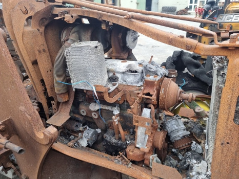 John Deere 6320 Complete engine for parts - Motor za Kmetijski stroj: slika 1 John Deere 6320 Complete engine for parts - Motor za Kmetijski stroj: slika 1