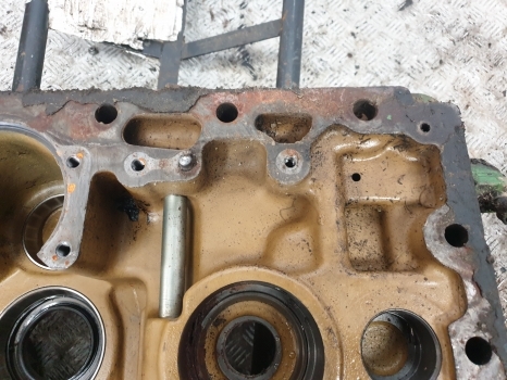 John Deere 6400, 6100, 6200, 6300, 6500 Rear Pto Housing Al76176, L76333 - Transmission za Traktor: slika 3 John Deere 6400, 6100, 6200, 6300, 6500 Rear Pto Housing Al76176, L76333 - Transmission za Traktor: slika 3