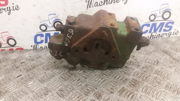 John Deere 6400 6300 Hydraulic Valve Housing. For Spare Parts. - Hidravlični ventil za Traktor: slika 3 John Deere 6400 6300 Hydraulic Valve Housing. For Spare Parts. - Hidravlični ventil za Traktor: slika 3