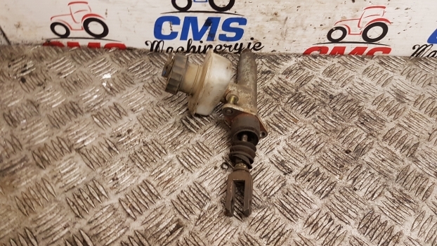Landini Mythos Tdi 115 Clutch Master Cylinder 3558552m91 - Cilinder sklopke za Traktor: slika 3 Landini Mythos Tdi 115 Clutch Master Cylinder 3558552m91 - Cilinder sklopke za Traktor: slika 3