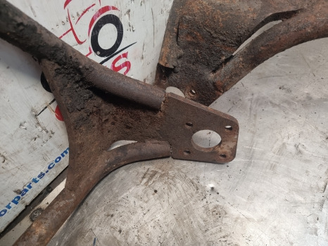 Manitou Mlt 634-120, 630, 634, 731, Front Mudguard Bracket Kit 237487, 237488 - Blatnik: slika 4 Manitou Mlt 634-120, 630, 634, 731, Front Mudguard Bracket Kit 237487, 237488 - Blatnik: slika 4