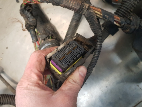 Kabli/ Žični kabel Manitou Mlt735-120 Lsu Wiring Loom Parts Engine Wiring Loom, Fuse Box: slika 7
