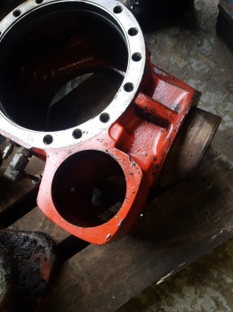 Sprednja os Manitou Mt 728.4 Front Axle Centre Housing Y518231, 739.01.017.02: slika 8