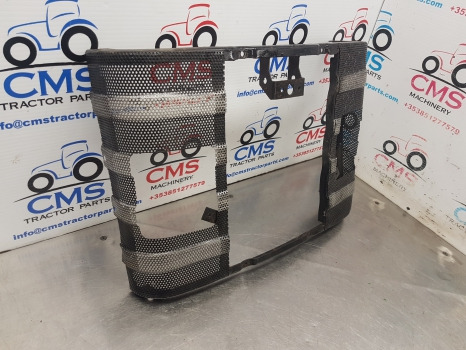 Massey Ferguson 100 Ser 135, 148 Nose Cone Grille, Grill Panel 14 Inch 861364m91 - Blatnik: slika 2 Massey Ferguson 100 Ser 135, 148 Nose Cone Grille, Grill Panel 14 Inch 861364m91 - Blatnik: slika 2