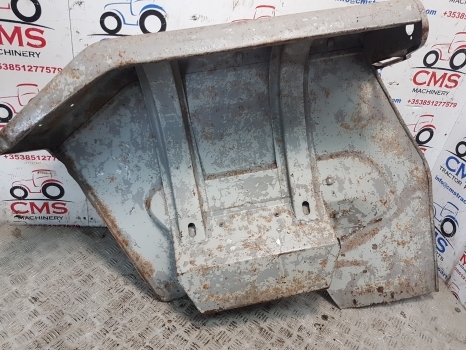 Massey Ferguson 135 Mudguard Rhs 1884878m91 - Blatnik za Kmetijski stroj: slika 4 Massey Ferguson 135 Mudguard Rhs 1884878m91 - Blatnik za Kmetijski stroj: slika 4
