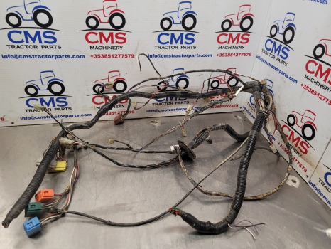 Massey Ferguson 4355, 4255, 4245 Cab Roof Wiring Loom Roof Wiring Loom - Kabli/ Žični kabel: slika 1 Massey Ferguson 4355, 4255, 4245 Cab Roof Wiring Loom Roof Wiring Loom - Kabli/ Žični kabel: slika 1