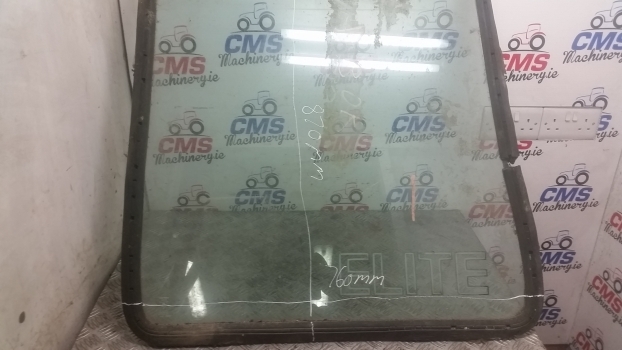 Massey Ferguson 50 Hx Cab Side Rear Glass Left. - Okno in deli za Bager nakladalec: slika 2 Massey Ferguson 50 Hx Cab Side Rear Glass Left. - Okno in deli za Bager nakladalec: slika 2