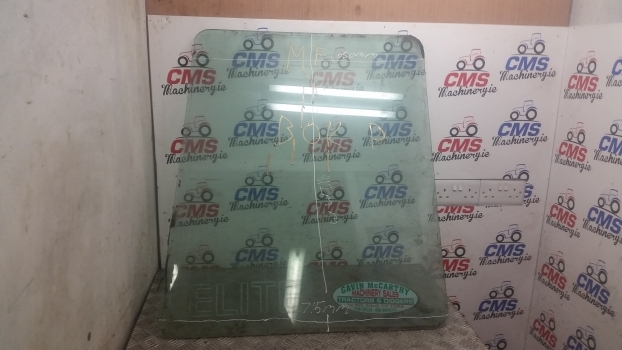Massey Ferguson 50 Hx Cab Side Rear Glass Right - Okno in deli za Bager nakladalec: slika 1 Massey Ferguson 50 Hx Cab Side Rear Glass Right - Okno in deli za Bager nakladalec: slika 1
