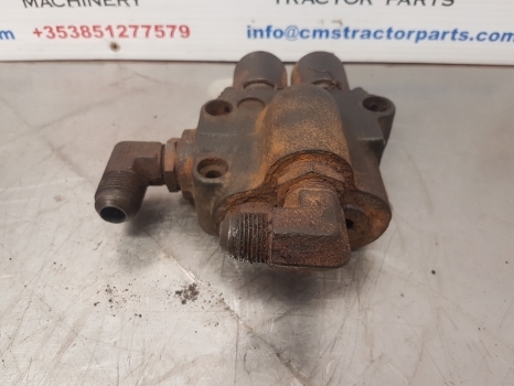 Massey Ferguson 5455 Hydraulic Pressure Valve Body 3794879m3 - Hidravlični ventil za Traktor: slika 4 Massey Ferguson 5455 Hydraulic Pressure Valve Body 3794879m3 - Hidravlični ventil za Traktor: slika 4