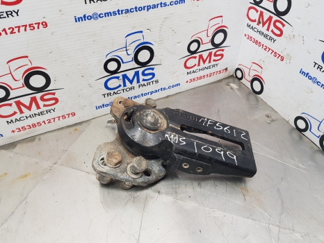 Massey Ferguson 5612, 5712, 5450 Mudguard Hub Bracket Assy Rhs 3909419m91 - Blatnik: slika 4 Massey Ferguson 5612, 5712, 5450 Mudguard Hub Bracket Assy Rhs 3909419m91 - Blatnik: slika 4