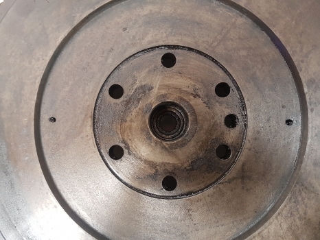 Massey Ferguson 65 Mk1 Engine Flywheel Mf65 - Vztrajnik za Traktor: slika 3 Massey Ferguson 65 Mk1 Engine Flywheel Mf65 - Vztrajnik za Traktor: slika 3