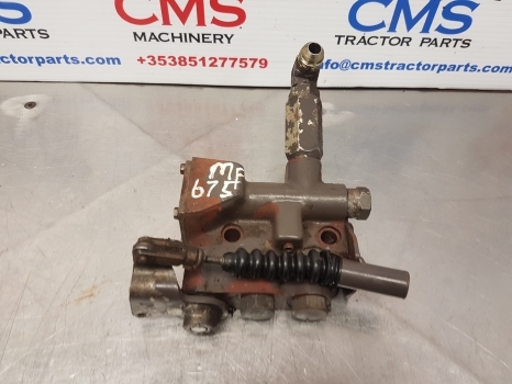Massey Ferguson 675, 399, 372n, 375, 4225, 4255 Hydraulic Valve Assy 1679099m95 - Hidravlični ventil za Traktor: slika 1 Massey Ferguson 675, 399, 372n, 375, 4225, 4255 Hydraulic Valve Assy 1679099m95 - Hidravlični ventil za Traktor: slika 1