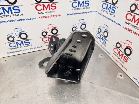 Massey Ferguson 7719, Claas, Mf, Front Mudguard Bracket Kit Rh 4273671m1 - Blatnik: slika 3 Massey Ferguson 7719, Claas, Mf, Front Mudguard Bracket Kit Rh 4273671m1 - Blatnik: slika 3