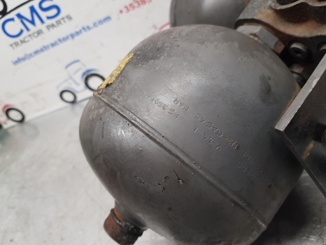 Massey Ferguson 7719 Front Axle Suspension Valve Block 4389933m91, 41293300 - Vzmetenje za Traktor: slika 3 Massey Ferguson 7719 Front Axle Suspension Valve Block 4389933m91, 41293300 - Vzmetenje za Traktor: slika 3