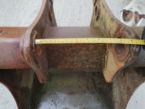 Massey Ferguson Digger Buckets Rear Bucket - Žlica za Bager nakladalec: slika 1 Massey Ferguson Digger Buckets Rear Bucket - Žlica za Bager nakladalec: slika 1
