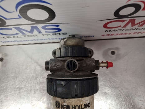 New Holland 60, M, Tm Series Fuel Filter Assy 87802168 - Filter za gorivo: slika 2 New Holland 60, M, Tm Series Fuel Filter Assy 87802168 - Filter za gorivo: slika 2