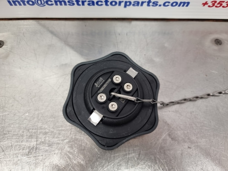 New Holland Case T6, Maxxum, Puma, Optum Fuel Tank Cap 84547727, 47907581 - Rezervoar za gorivo: slika 4 New Holland Case T6, Maxxum, Puma, Optum Fuel Tank Cap 84547727, 47907581 - Rezervoar za gorivo: slika 4