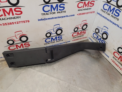 New Holland, Fiat, Case Tm, Mxm, M Series Cab Mirror Arm, Bracket Rhs 82014838 - Vzvratno ogledalo za Kmetijski stroj: slika 1 New Holland, Fiat, Case Tm, Mxm, M Series Cab Mirror Arm, Bracket Rhs 82014838 - Vzvratno ogledalo za Kmetijski stroj: slika 1