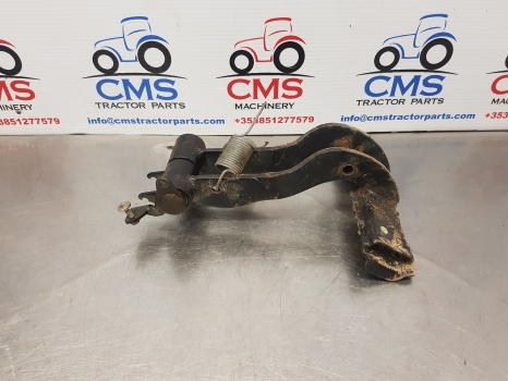 New Holland T5.95, T5, Case Farmall, Maxxum Brake Pedal Assy 84467902, 84467901 - Pedal za Kmetijski stroj: slika 4 New Holland T5.95, T5, Case Farmall, Maxxum Brake Pedal Assy 84467902, 84467901 - Pedal za Kmetijski stroj: slika 4